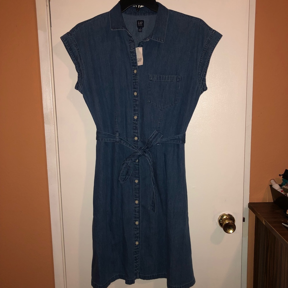 Gap denim dress